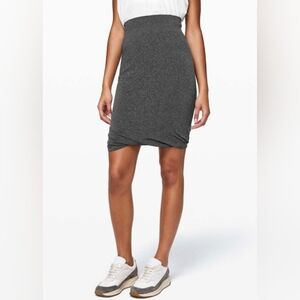 Lululemon Athletica Women's Size 10 Boulevard Bliss Skirt